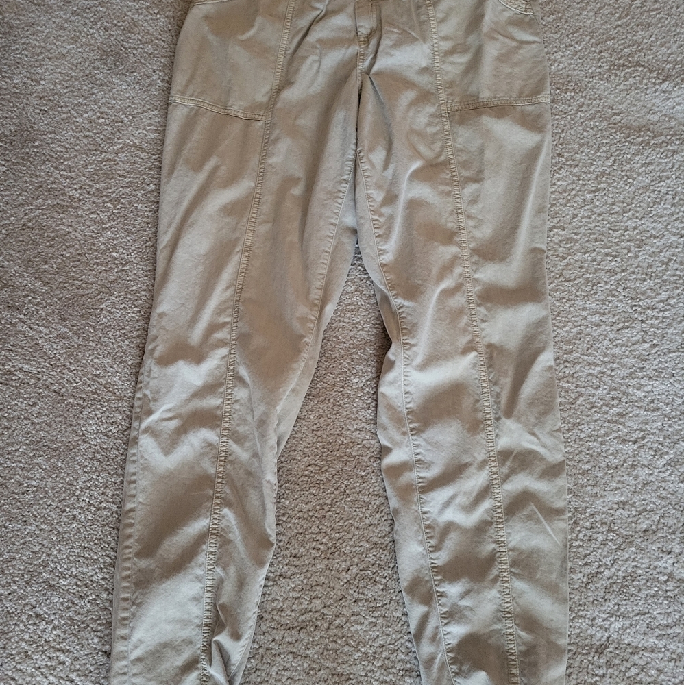 Old Navy High-waisted Garment-Dyed Utility Pants for Women